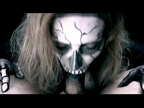 ❤️ ສາວ Demon ດູດ cock ກັບປາກສີດໍາຂອງນາງແລະກືນ cum. ❤️  ເພດ ຢູ່ຄອມ lo.nicepornphotos.ru ❌️